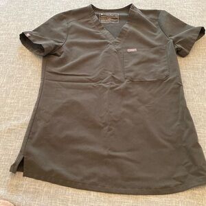 Figs Single Pocket Scrub Top